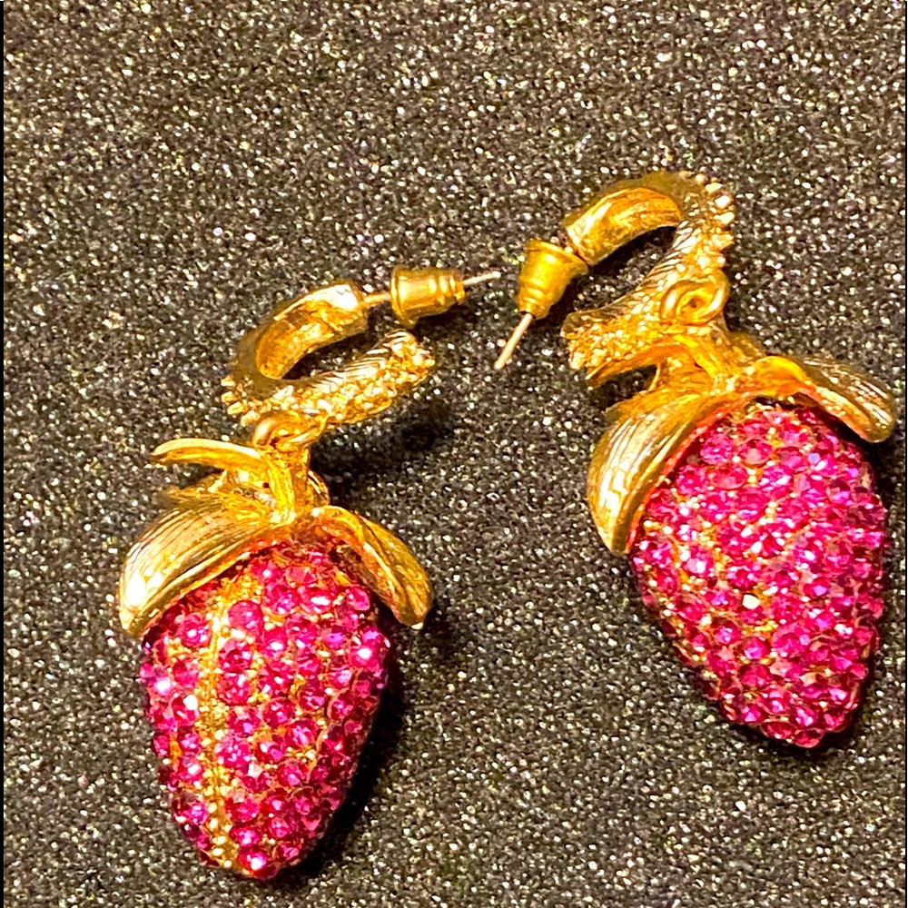 SASSY JONES EARRINGS!